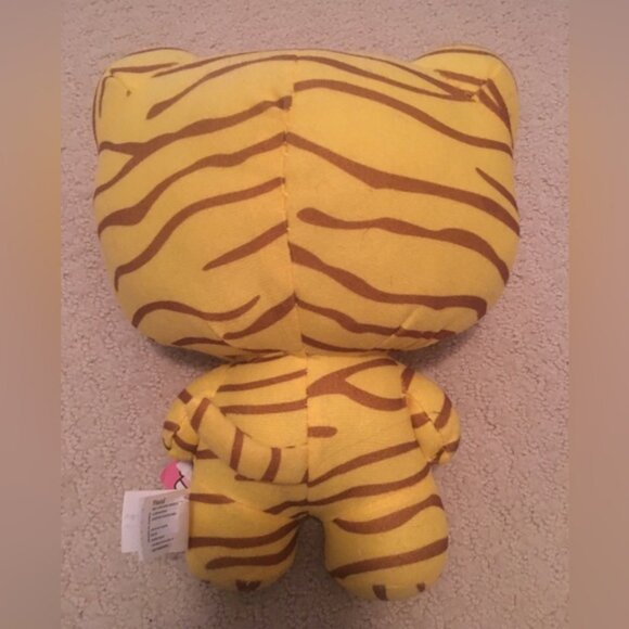Hello Kitty Plush Animal - Picture 3 of 7